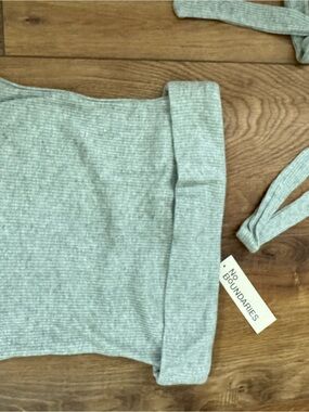 No Boundaries Gray Ribbed Tie-Detail Tube Top